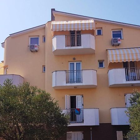 Apartmani Lili Sukosan Bagian luar foto
