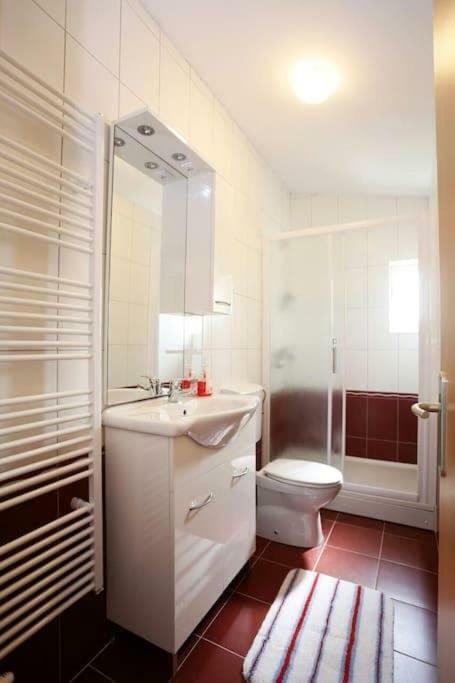 Apartmani Lili Sukosan Bagian luar foto