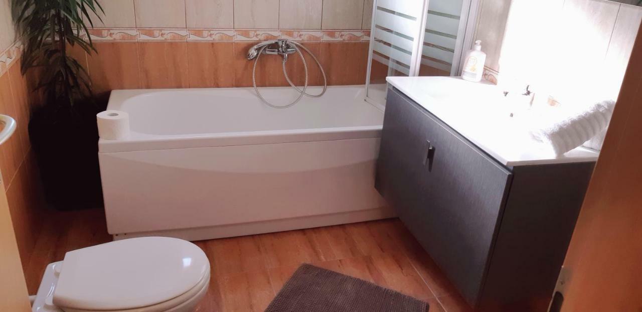 Apartmani Lili Sukosan Bagian luar foto