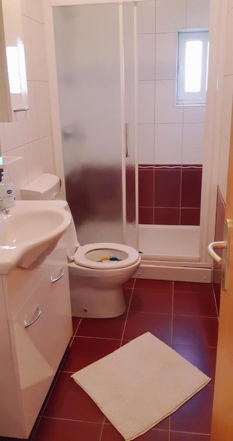 Apartmani Lili Sukosan Bagian luar foto
